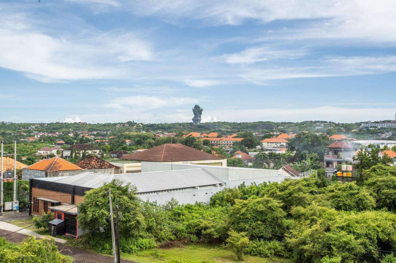 Lavanda Guesthouse/Homestay Jimbaran Esterno foto